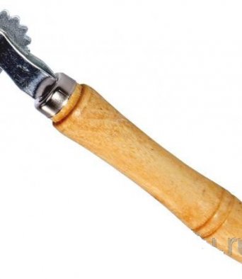 КАТОК ДЛЯ НАВАЩИВАНИЯ РАМОК С ДЕРЕВЯННОЙ РУЧКОЙ И ОЦИНКОВАННОЙ ШПОРОЙ